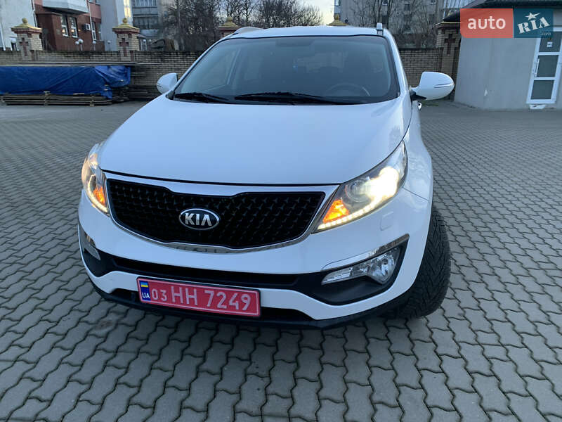 Внедорожник / Кроссовер Kia Sportage 2014 в Радивилове