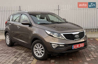 Позашляховик / Кросовер Kia Sportage 2011 в Луцьку