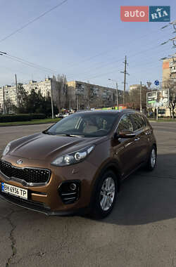 Внедорожник / Кроссовер Kia Sportage 2016 в Одессе