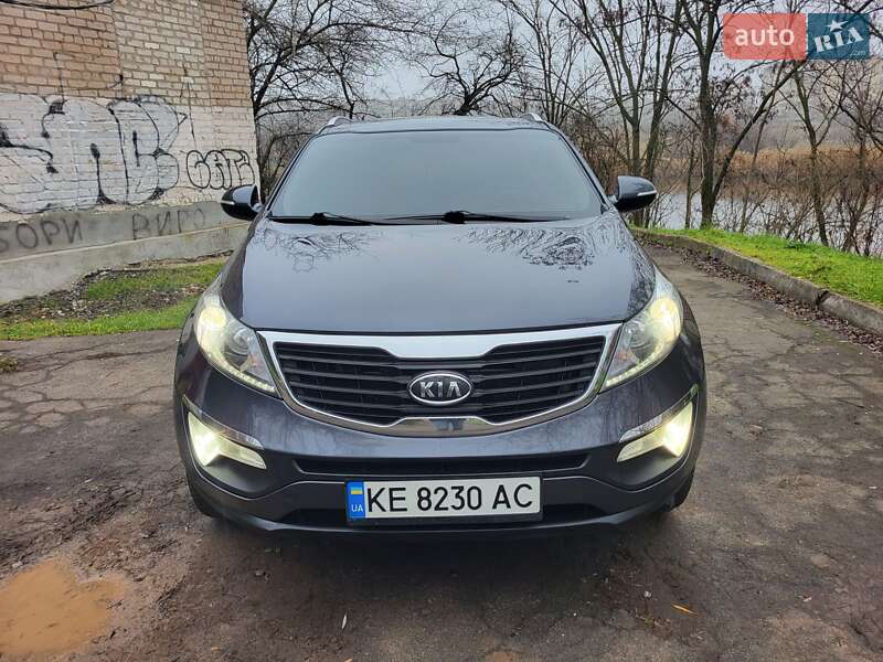 Внедорожник / Кроссовер Kia Sportage 2011 в Кривом Роге