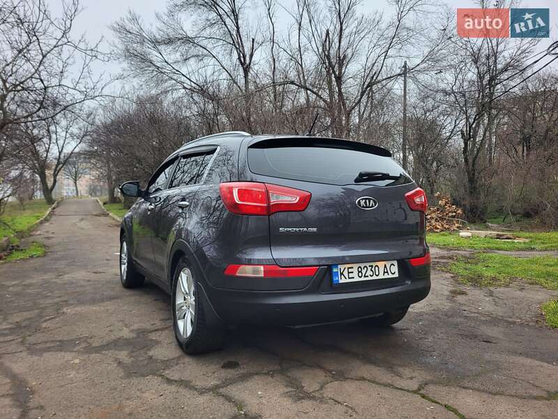 Внедорожник / Кроссовер Kia Sportage 2011 в Кривом Роге