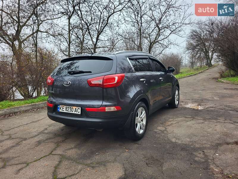 Внедорожник / Кроссовер Kia Sportage 2011 в Кривом Роге