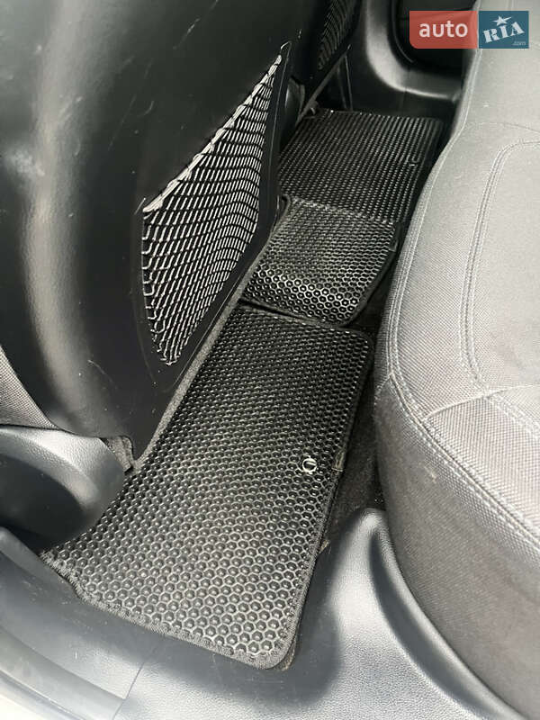 Внедорожник / Кроссовер Kia Sportage 2014 в Харькове фото 18 Внедорожник / Кроссовер Kia Sportage 2014 в Харькове