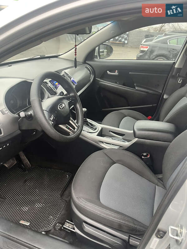 Внедорожник / Кроссовер Kia Sportage 2014 в Харькове фото 9 Внедорожник / Кроссовер Kia Sportage 2014 в Харькове
