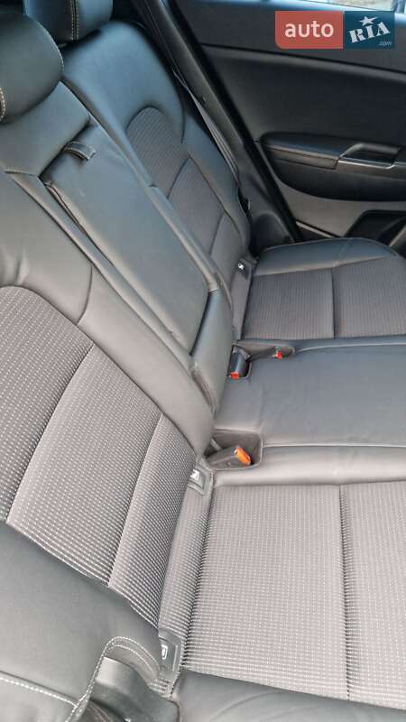 Внедорожник / Кроссовер Kia Sportage 2017 в Каменец-Подольском