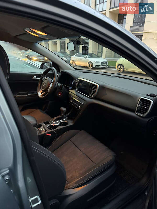 Позашляховик / Кросовер Kia Sportage 2021 в Києві фото 6 Позашляховик / Кросовер Kia Sportage 2021 в Києві