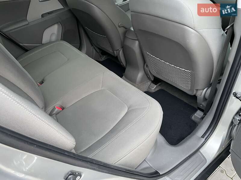 Внедорожник / Кроссовер Kia Sportage 2011 в Ковеле