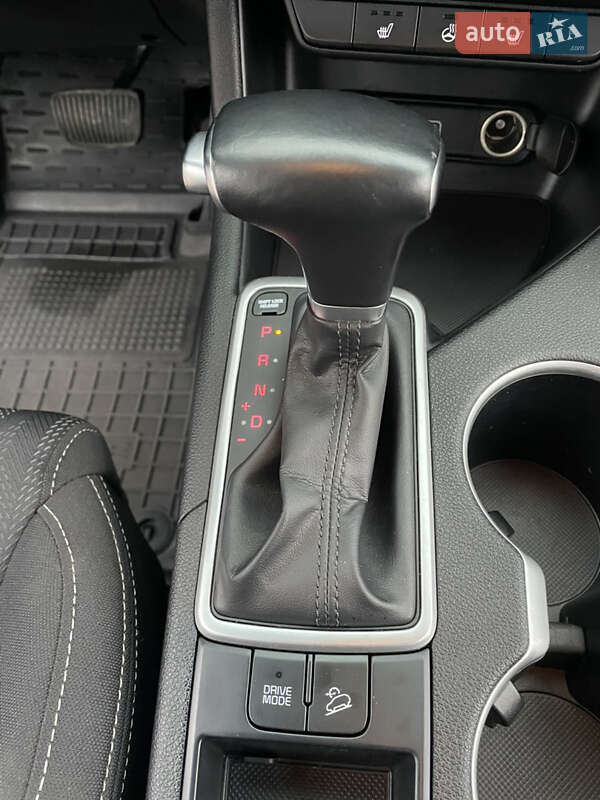 Внедорожник / Кроссовер Kia Sportage 2019 в Киеве