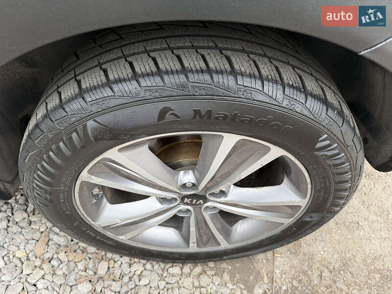 Внедорожник / Кроссовер Kia Sportage 2013 в Одессе