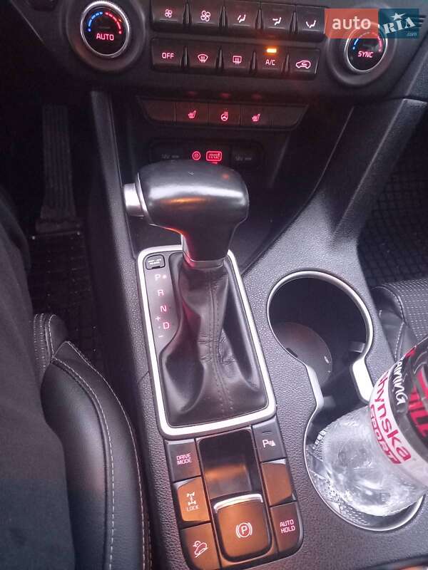 Внедорожник / Кроссовер Kia Sportage 2016 в Луцке