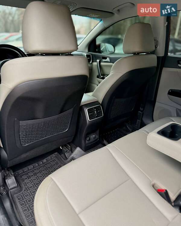 Внедорожник / Кроссовер Kia Sportage 2019 в Днепре