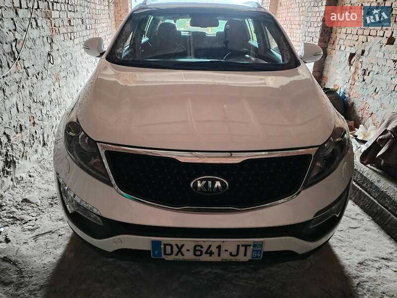 Внедорожник / Кроссовер Kia Sportage 2014 в Бережанах