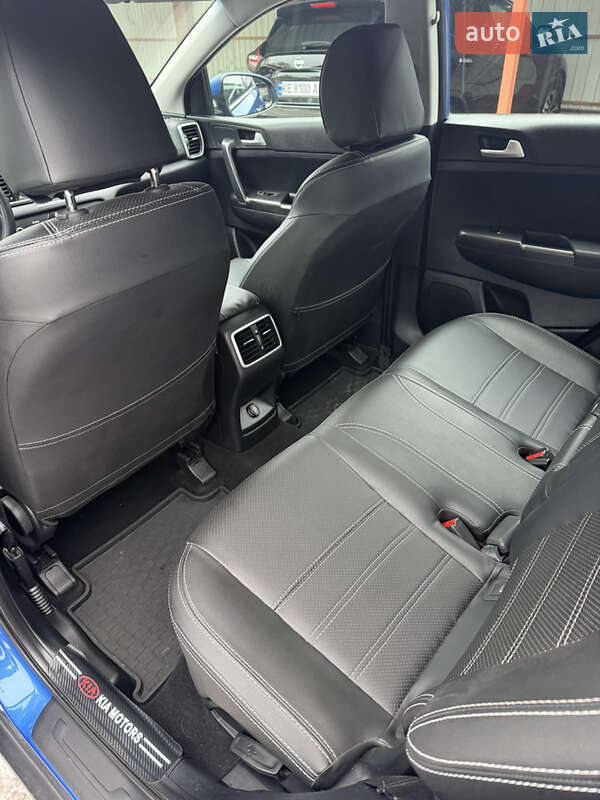 Внедорожник / Кроссовер Kia Sportage 2019 в Каменском