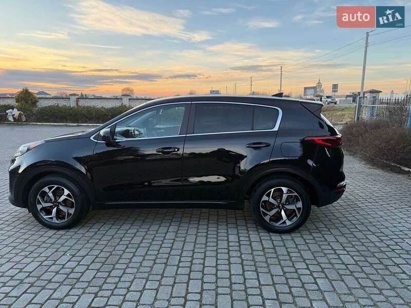 Внедорожник / Кроссовер Kia Sportage 2021 в Тернополе