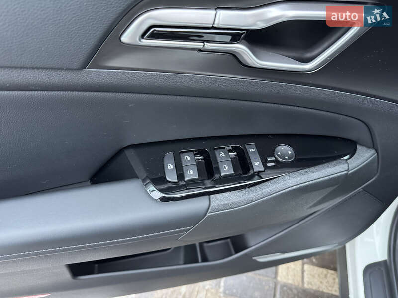 Внедорожник / Кроссовер Kia Sportage 2023 в Городне