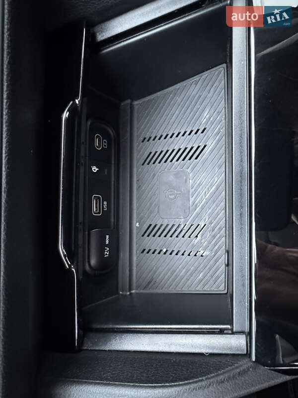 Внедорожник / Кроссовер Kia Sportage 2023 в Городне