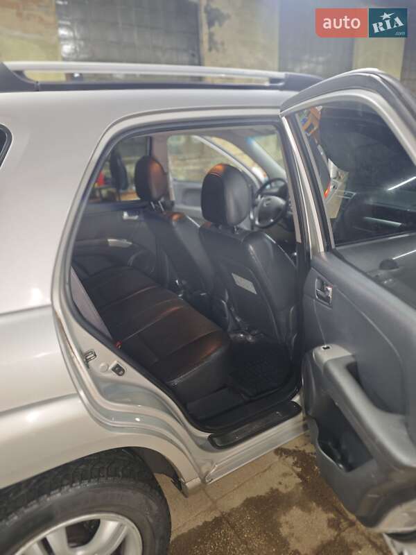 Внедорожник / Кроссовер Kia Sportage 2004 в Львове