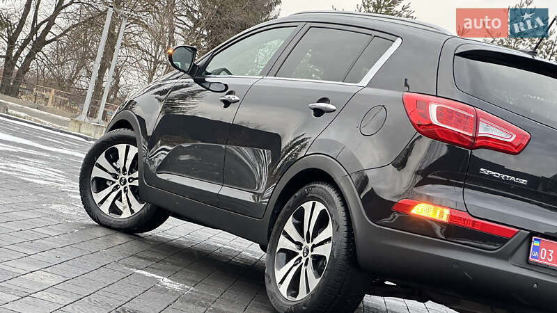 Внедорожник / Кроссовер Kia Sportage 2013 в Дрогобыче