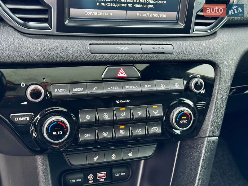 Позашляховик / Кросовер Kia Sportage 2016 в Полтаві фото 33 Позашляховик / Кросовер Kia Sportage 2016 в Полтаві