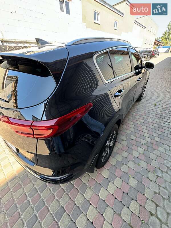 Внедорожник / Кроссовер Kia Sportage 2021 в Ужгороде