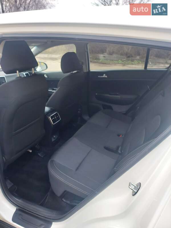 Внедорожник / Кроссовер Kia Sportage 2020 в Верхнеднепровске