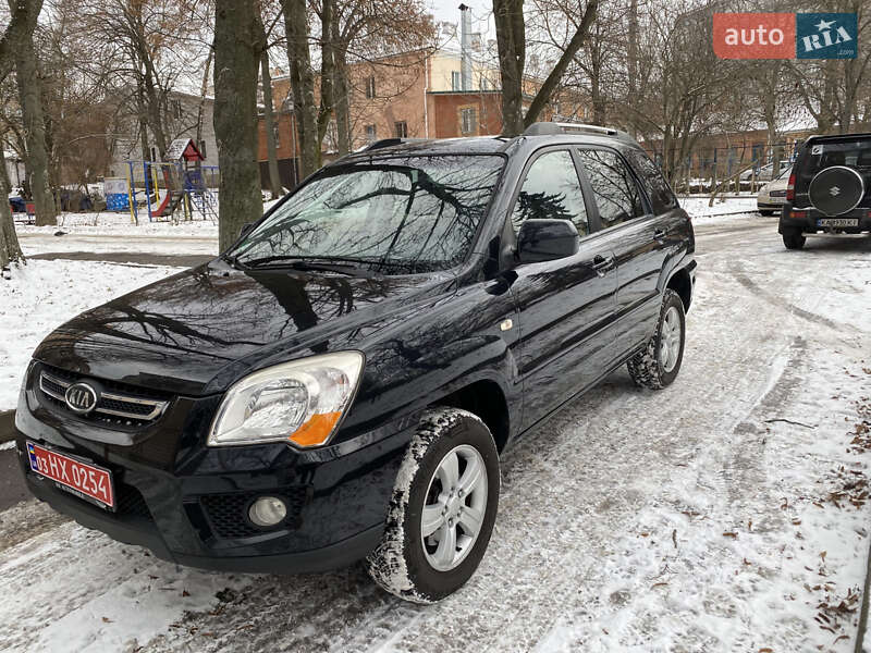 Позашляховик / Кросовер Kia Sportage 2009 в Вінниці