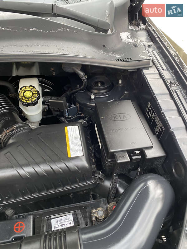 Позашляховик / Кросовер Kia Sportage 2009 в Вінниці