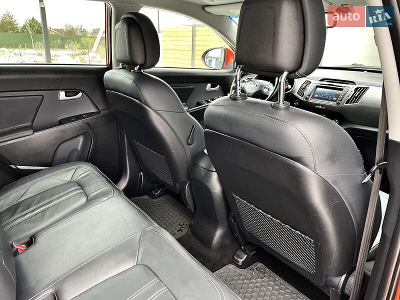 Позашляховик / Кросовер Kia Sportage 2013 в Ковелі