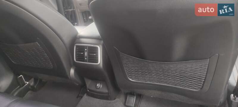 Внедорожник / Кроссовер Kia Sportage 2016 в Киеве фото 54 Внедорожник / Кроссовер Kia Sportage 2016 в Киеве