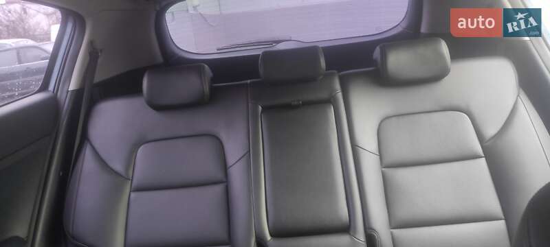 Внедорожник / Кроссовер Kia Sportage 2016 в Киеве фото 58 Внедорожник / Кроссовер Kia Sportage 2016 в Киеве