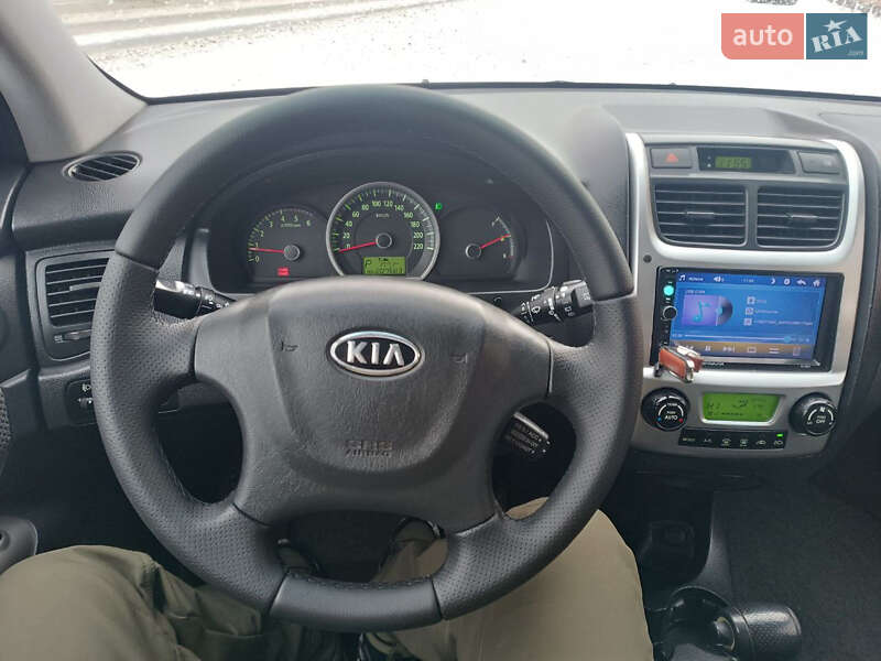 Позашляховик / Кросовер Kia Sportage 2009 в Красилові