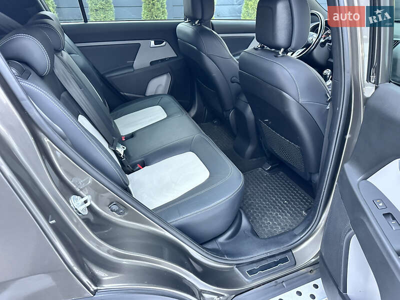 Внедорожник / Кроссовер Kia Sportage 2014 в Ковеле фото 13 Внедорожник / Кроссовер Kia Sportage 2014 в Ковеле