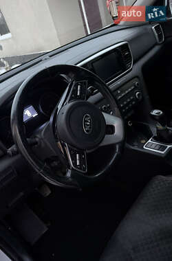 Внедорожник / Кроссовер Kia Sportage 2019 в Чемеровцах