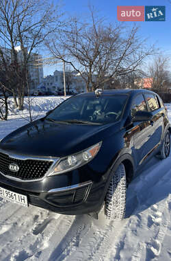 Позашляховик / Кросовер Kia Sportage 2014 в Києві