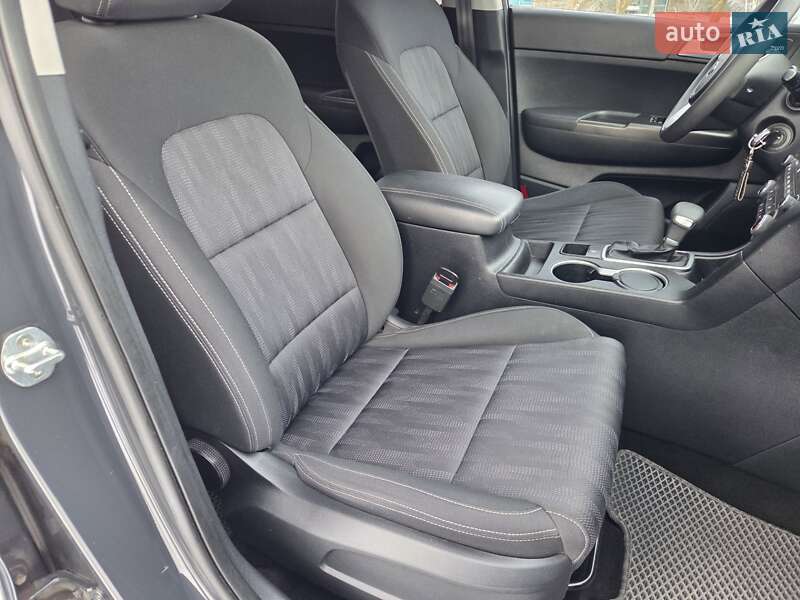 Позашляховик / Кросовер Kia Sportage 2020 в Краснограді