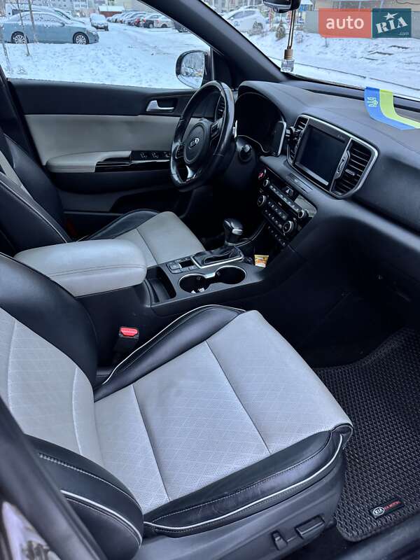Позашляховик / Кросовер Kia Sportage 2017 в Вінниці фото 6 Позашляховик / Кросовер Kia Sportage 2017 в Вінниці