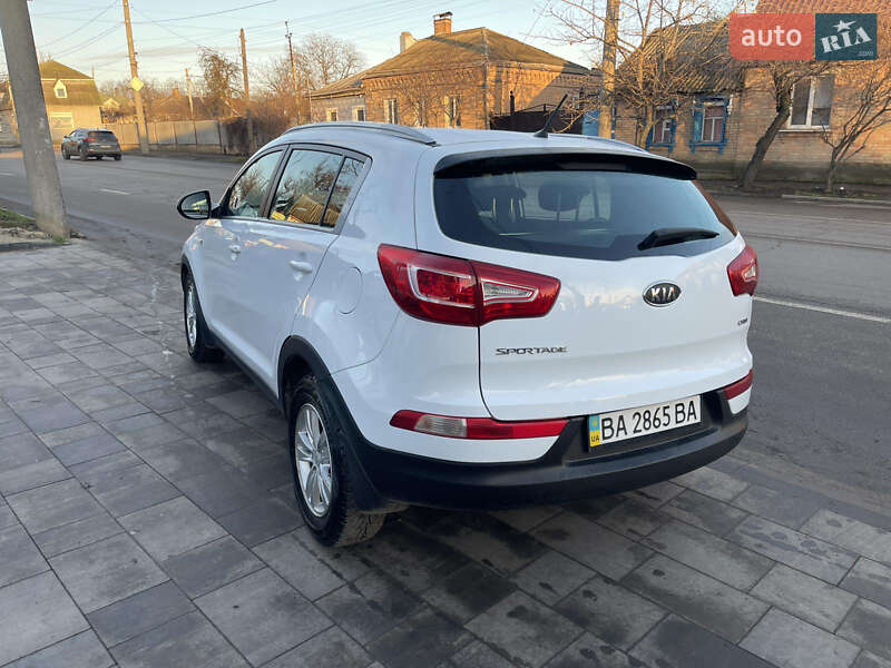 Позашляховик / Кросовер Kia Sportage 2012 в Кропивницькому