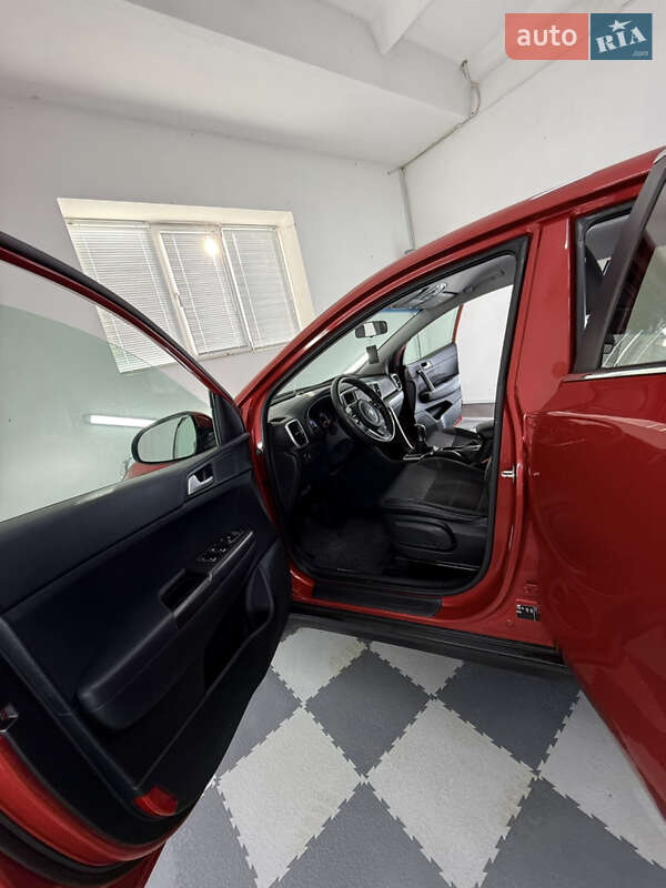 Внедорожник / Кроссовер Kia Sportage 2020 в Трускавце