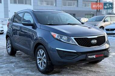 Позашляховик / Кросовер Kia Sportage 2015 в Києві