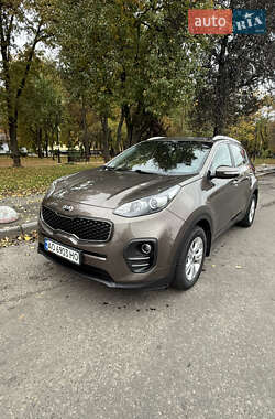 Позашляховик / Кросовер Kia Sportage 2017 в Києві