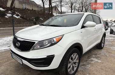 Внедорожник / Кроссовер Kia Sportage 2015 в Кременце