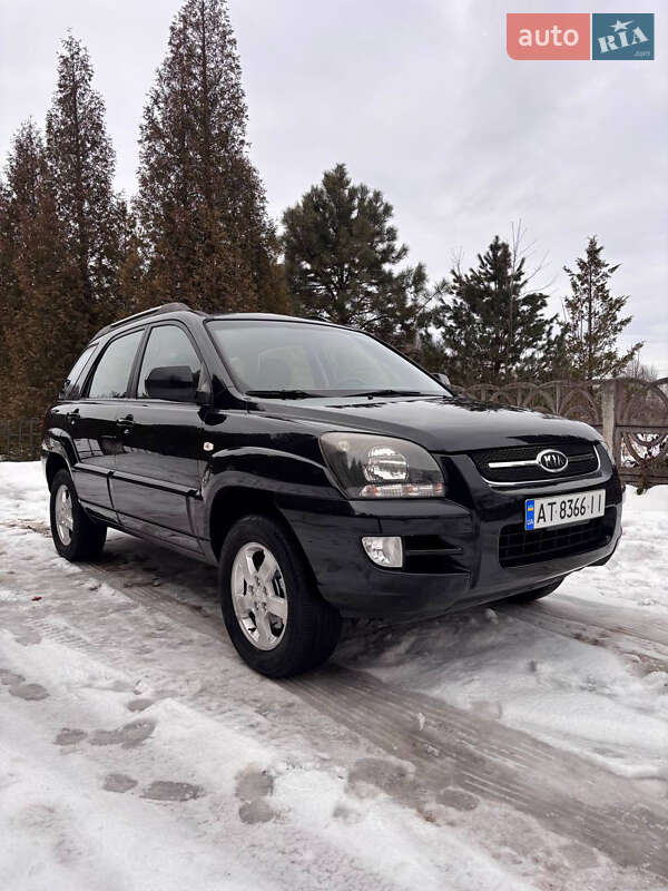 Внедорожник / Кроссовер Kia Sportage 2008 в Ивано-Франковске
