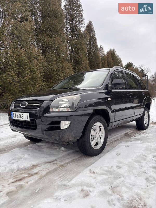Внедорожник / Кроссовер Kia Sportage 2008 в Ивано-Франковске