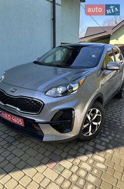 Позашляховик / Кросовер Kia Sportage 2021 в Львові