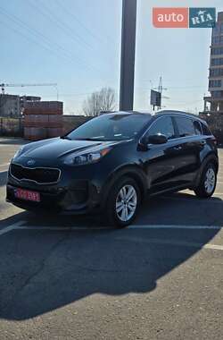 Внедорожник / Кроссовер Kia Sportage 2015 в Ужгороде