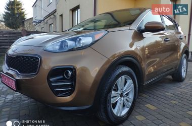 Позашляховик / Кросовер Kia Sportage 2017 в Львові
