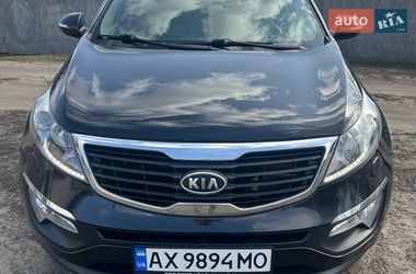 Внедорожник / Кроссовер Kia Sportage 2011 в Змиеве