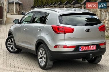 Позашляховик / Кросовер Kia Sportage 2015 в Надвірній