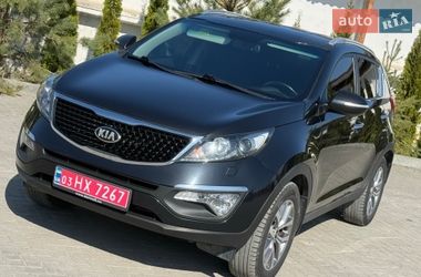 Внедорожник / Кроссовер Kia Sportage 2015 в Золочеве