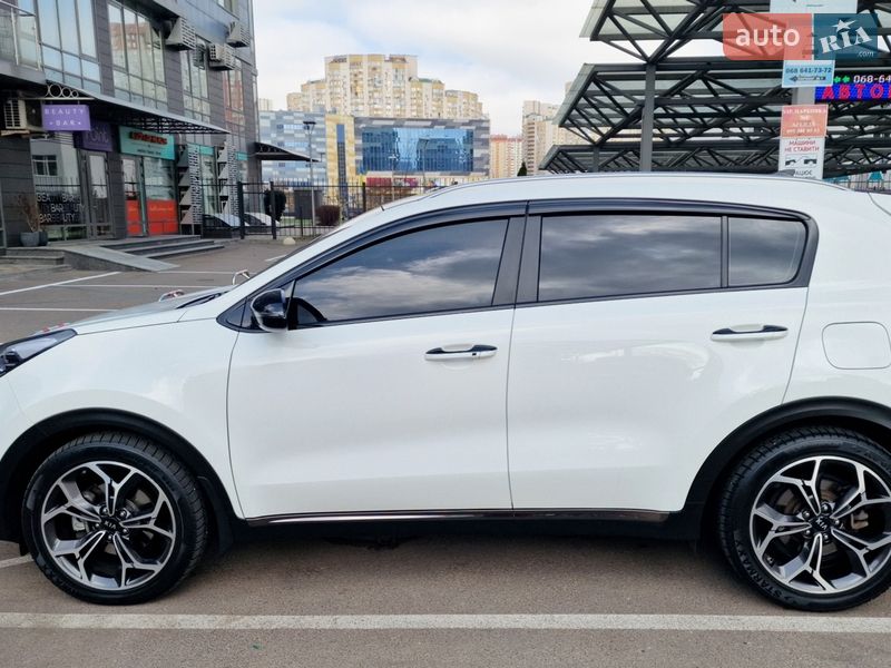 Внедорожник / Кроссовер Kia Sportage 2019 в Киеве